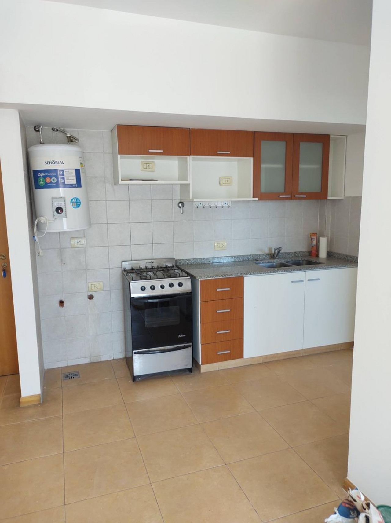 Depto 2 ambientes en venta en pleno San Miguel!